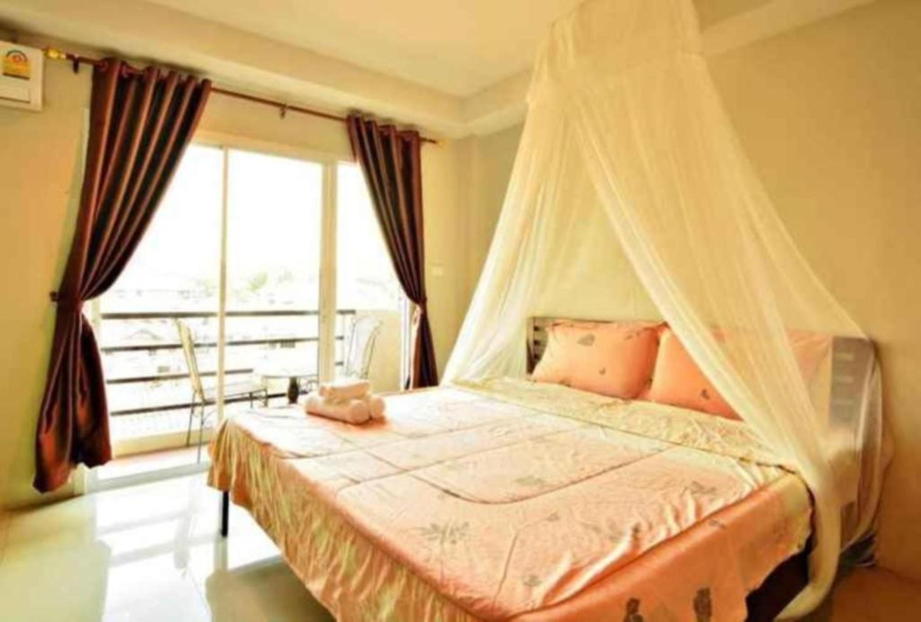 The Day Hotel Chonburi Exterior foto