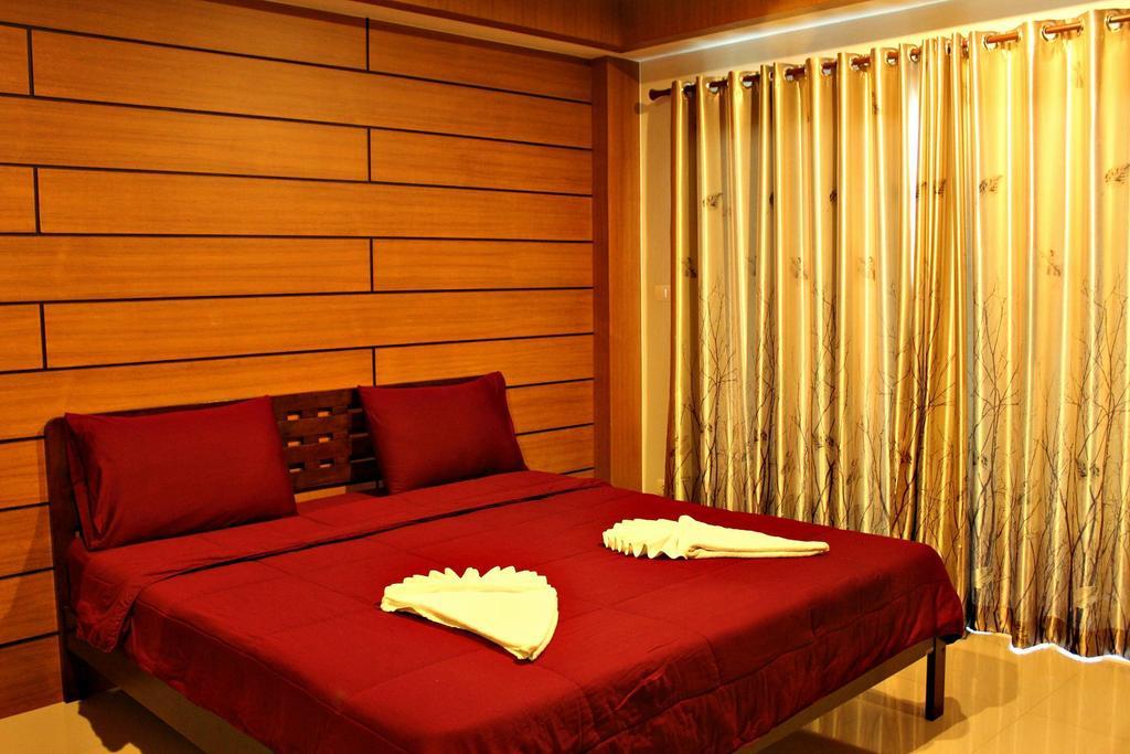 The Day Hotel Chonburi Zimmer foto