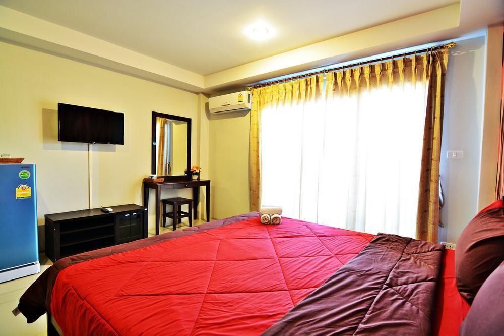 The Day Hotel Chonburi Exterior foto