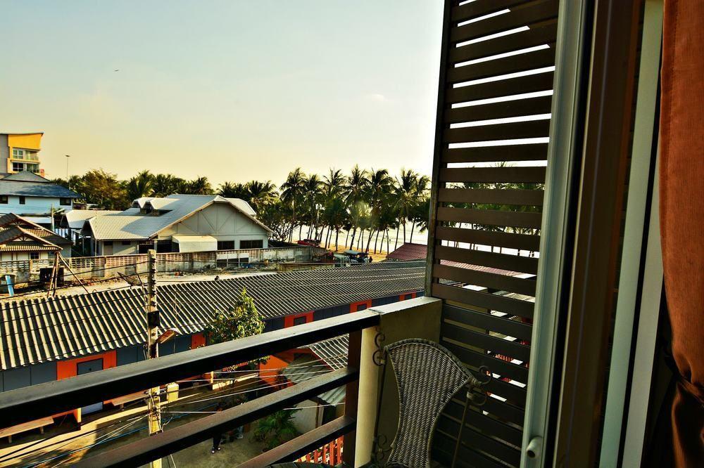 The Day Hotel Chonburi Exterior foto